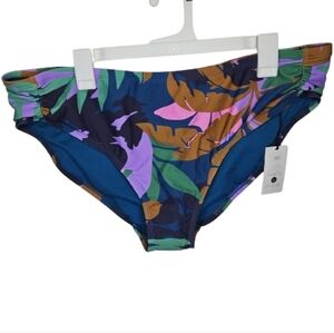 Low Rise Bikini Buttom MediumSeat Coverage Boho Chic Classiccore Sweetheart Cute